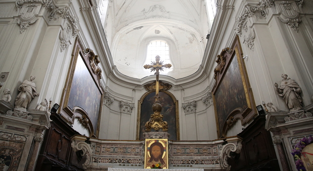 Napoli, la chiesa di San Pietro Martire rinasce dopo dieci anni: ecco i turisti