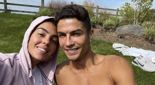 Cristiano Ronaldo, da Manchester a Madrid per sorprendere Georgina: jet privato e ristorante stellato