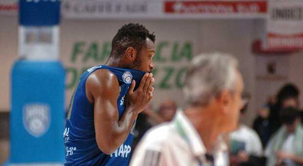 Basket, Brindisi perde a testa alta contro Saragozza: ko solo ai supplementari