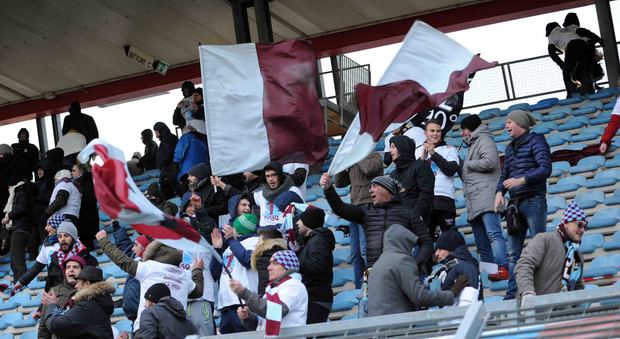 I tifosi del Rieti pronto per L'Aquila (Foto Itzel Cosentino)