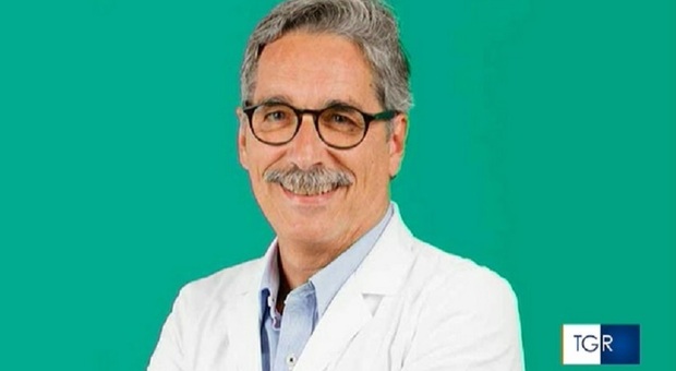 Il dottor Paolo Demo, in una foto tratta dal Tgr Veneto Rai: morì per un'infezione contratta durante un intervento al San Bortolo di Vicenza
