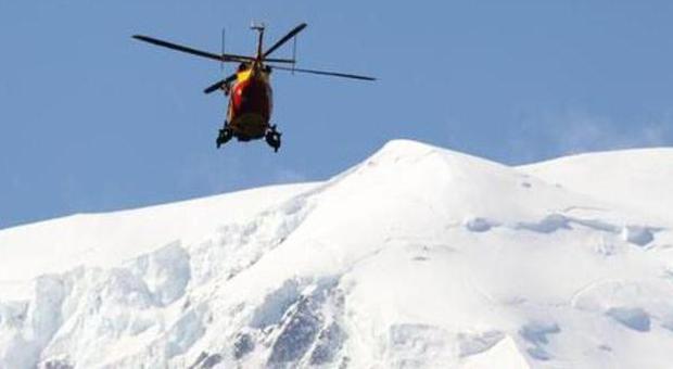Trovati i corpi dei cinque alpinisti che erano dispersi sul Monte Bianco