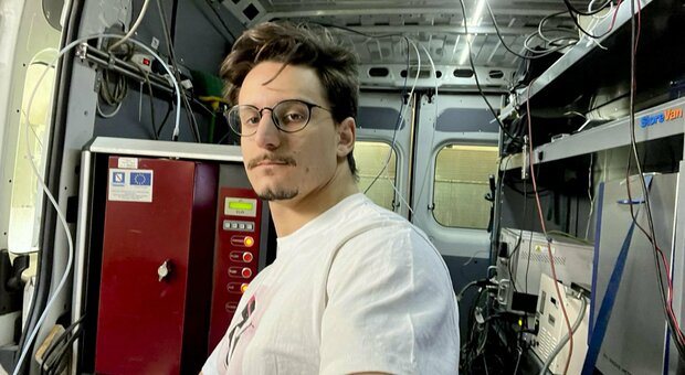 Chi era Fulvio Filace, il ricercatore morto nell'esplosione di un'auto sulla Tangenziale di Napoli: sognava di lavorare in Ferrari