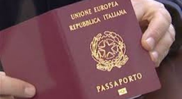 Roma, al Commissariato Fidene il primato di passaporti rilasciati ad aprile in Italia