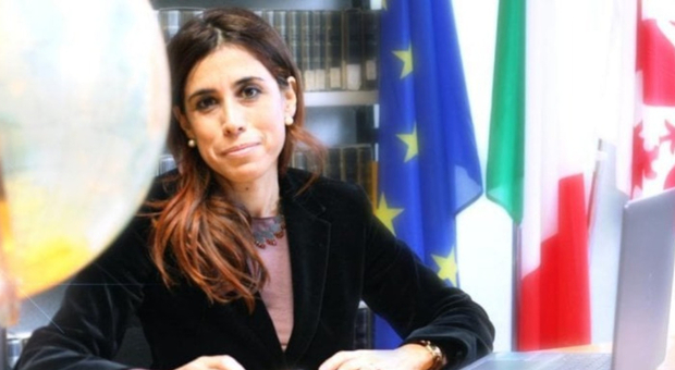 La preside della lettera antifascista candidata col Pd, la Lega all'attacco di Annalisa Savino: «La sua è propaganda»
