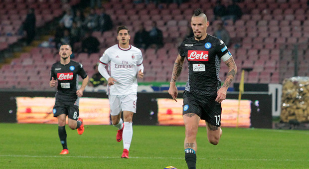 Napoli, col Milan la doppia partita tra lo scudetto e il futuro