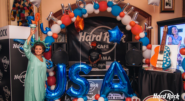 4 luglio, all'Hard Rock Cafè si festeggia il giorno dell'Indipendenza americana
