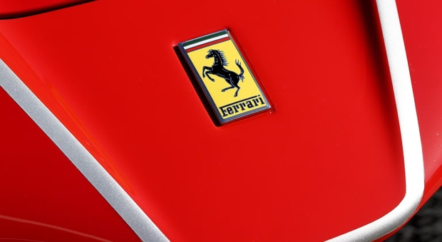 Ferrari sotto attacco hacker, a rischio dati dei clienti e informazioni top secret: «Non cederemo al ricatto dei criminali»