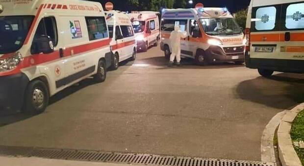 A Terni l'ambulanza arriva da Fabro per trasportare un paziente dall'ospedale alla casa di cura