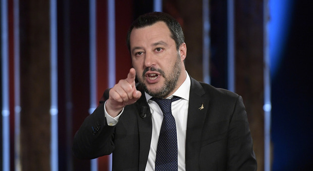 Salvini: «Higuain indegno, un mercenario: spero non si faccia più vedere»