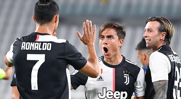 Juventus-Lecce 4-0, Sarri allunga il passo: sette punti di vantaggio