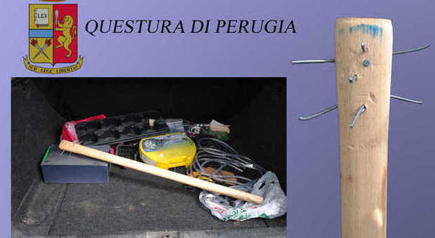 Perugia, follia via social network: "Questa mazza la userò quando ti incontro..."