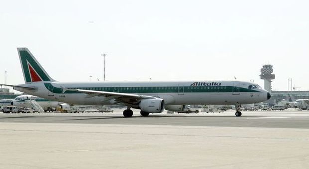 Alitalia, Ethiad ha risposto con una lettera Lupi: "La trattativa sta avanzando"