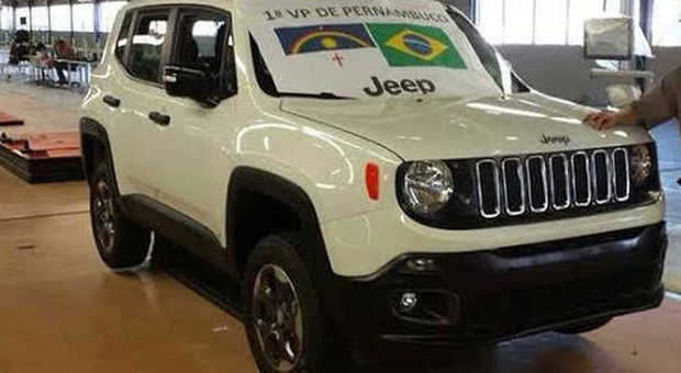 La prima Jeep Renegade costruita in Brasile