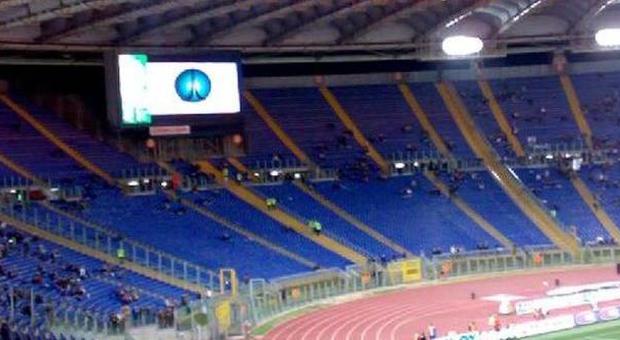 Roma-Lazio, Cancelli aperti alle 13, previsti circa 35 mila spettatotri. In curva nord venduti solo 300 biglietti
