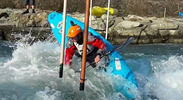 Il kayak si ribalta sulle rapide, Andrea muore a 17 anni