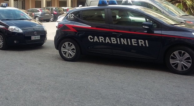 Ascoli, scarpe di lusso contraffatte Otto arresti nel blitz dei carabinieri