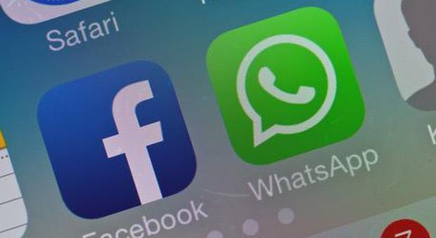 WhatsApp diventa come Facebook: arrivati gli aggiornamenti di stato