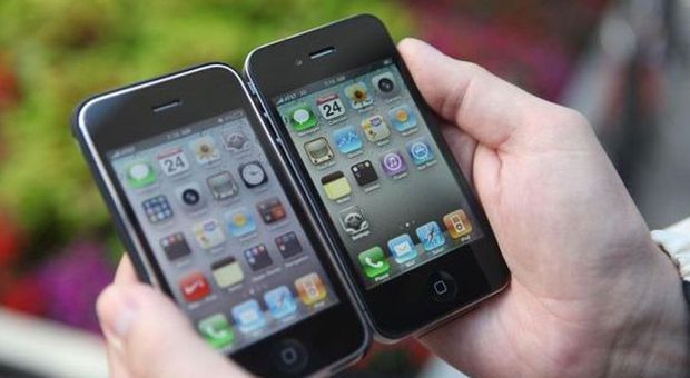 I vecchi iPhone 4 e 3GS
