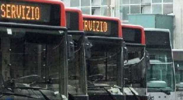 Roma, deviazioni bus per coreti e manifestazioni nel weekend