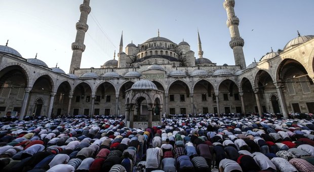 Turchia, fine Ramadan di sangue: 65 morti per gli incidenti stradali