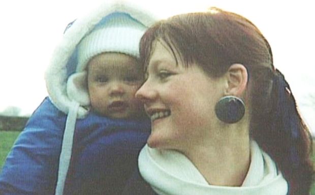 Strage di Lockerbie, a 30 anni di distanza svelato il mistero della bimba precipitata dal cielo