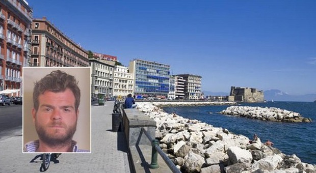 Napoli, turista sequestrato sul lungomare: "Ti uccido, andiamo a prelevare i tuoi soldi"