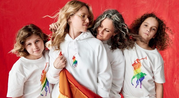 Polo Ralph Lauren al fianco della comunità Lgbt, lancia 'Pride': la capsule arcobaleno gender free