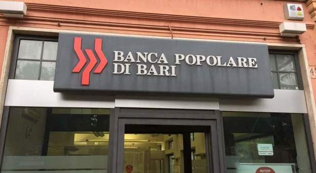 Popolare di Bari, sequestrati beni per 16 milioni a tre ex dirigenti: in azione la Finanza