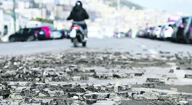 Napoli senza manutenzione: ancora una volta è disastro maltempo