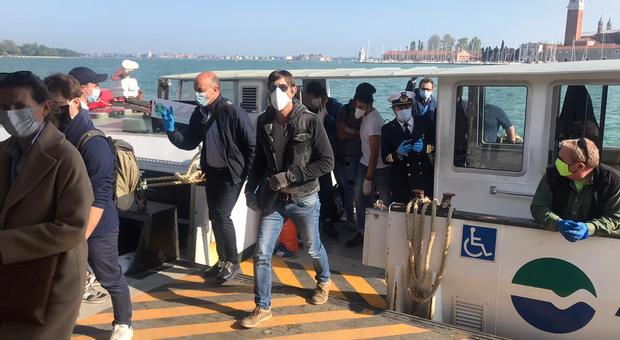 Coronavirus. Bus e vaporetti a Venezia: come si viaggerà sui mezzi pubblici nella Fase 2?