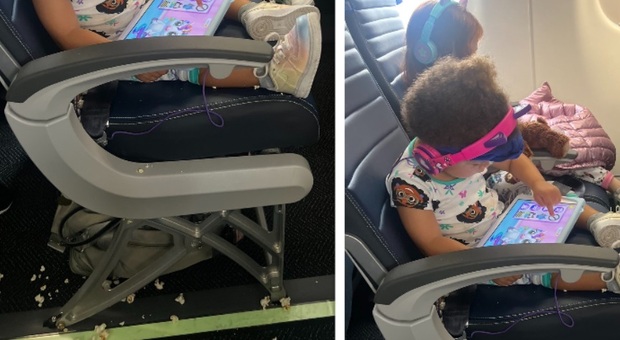 Mamma incinta costretta a ripulire l'aereo dei popcorn caduti alla figlia di 2 anni: «Mi sono sentita umiliata»