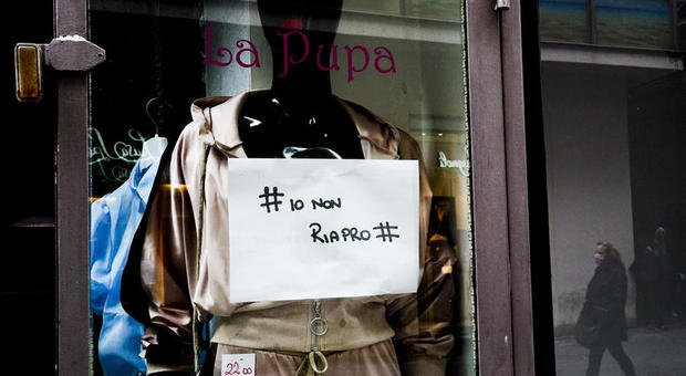 Campania, commercio in agonia: oltre 20mila negozi non hanno riaperto
