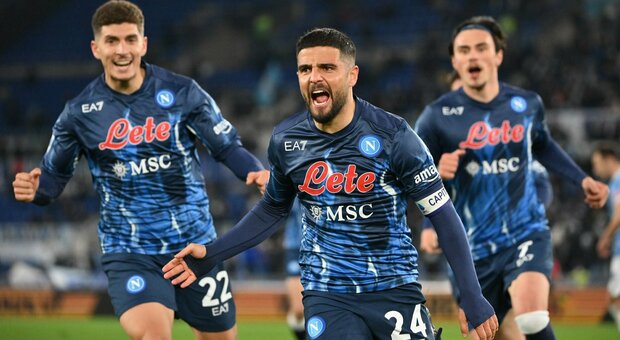 Fabian Ruiz allo scadere regala la vetta a Spalletti: all'Olimpico il Napoli si impone 2-1 sulla Lazio