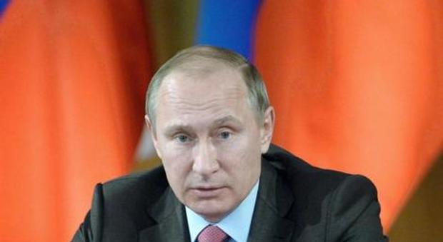 Confermate le sanzioni Putin: «Assurdo»
