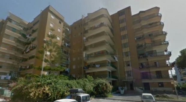 Sparatoria negli ex palazzi Cirio, italiano ferisce gravemente bulgaro