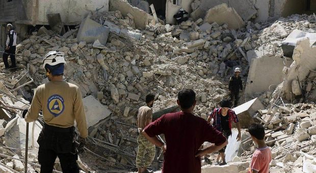 Siria, bombe su un mercato ad Aleppo: almeno 15 morti