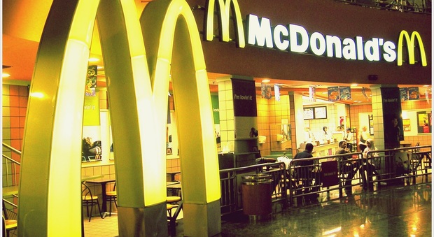 Pesaro, questa volta McDonald's apre davvero e cerca 15 dipendenti