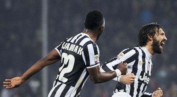 Genoa-Juventus 0-1, Roma a -17 La magia di Pirlo vale lo scudetto