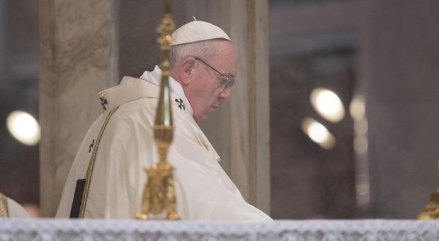 Rigopiano, il Papa incoraggia i soccorritori: «Vi sono vicino»