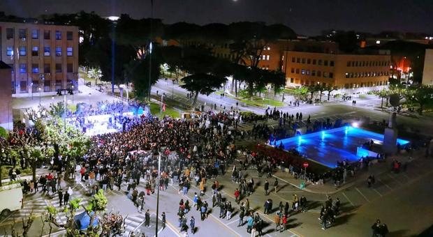 Sapienza, 21 indagati per i rave illegali all'Università: gli organizzatori accusati di violenza privata
