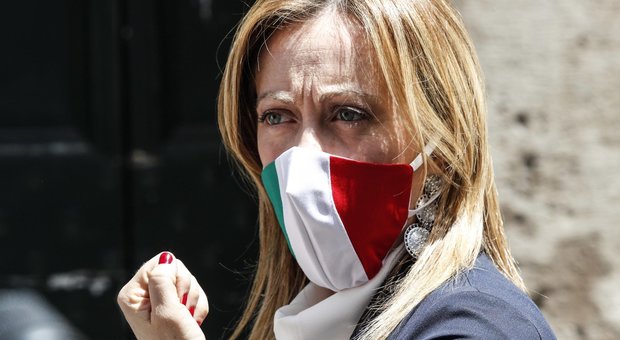 Giorgia Meloni: «Sarà un 2 giugno di piazza contro il disastro giallo-rosso»