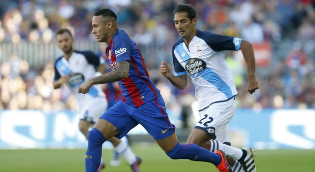 Neymar pronto al rinnovo con il Barcellona maxi clausola e stipendio super