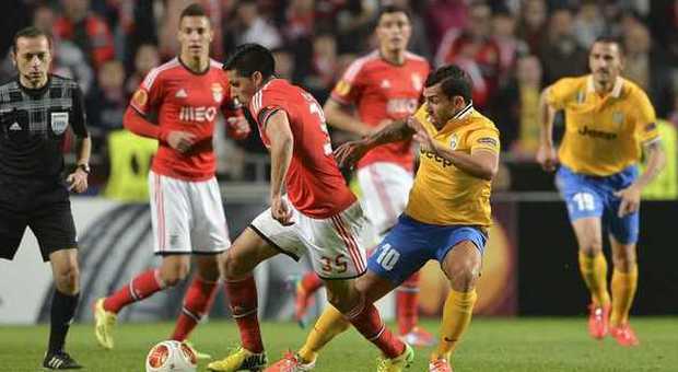 Benfica, la stampa portoghese: «L'Uefa vuole la Juve in finale»