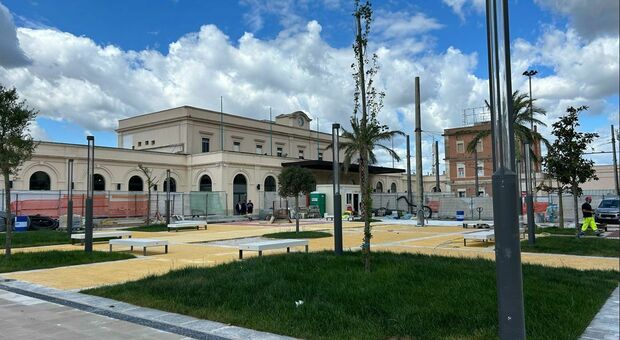 Il piazzale della stazione di Lecce