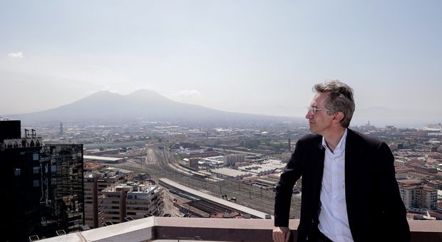 «Napoli vista dall'alto», Manfredi: «Nelle aree industriali nuove case ai giovani»