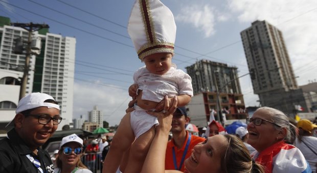 Giornata mondiale della gioventù, papa Francesco è arrivato a Panama