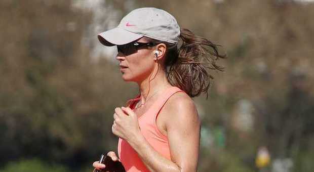 Pippa Middleton fa jogging per prepararsi alla prova costume