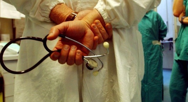 Firenze, ginecologo abusava delle pazienti: arrestato