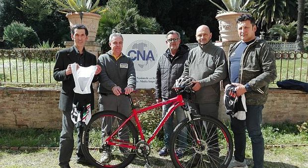 La mountain bike donata per la beneficenza